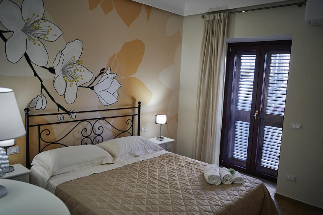 Trinacria Caccamo - Luxury Rooms Exterior photo
